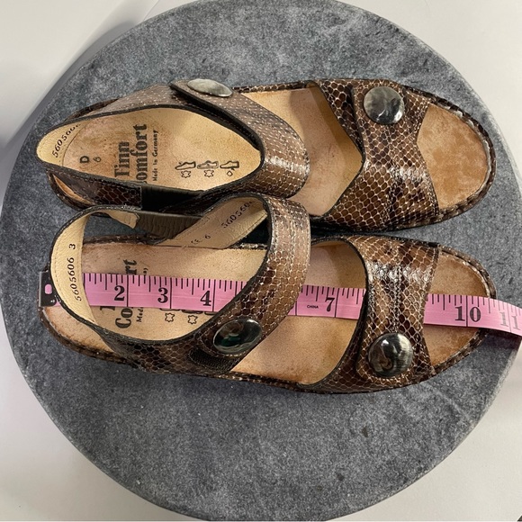 Finn Comfort Alanya Brown Snakeskin Wedge Sandals Heels 9 - Picture 13 of 14